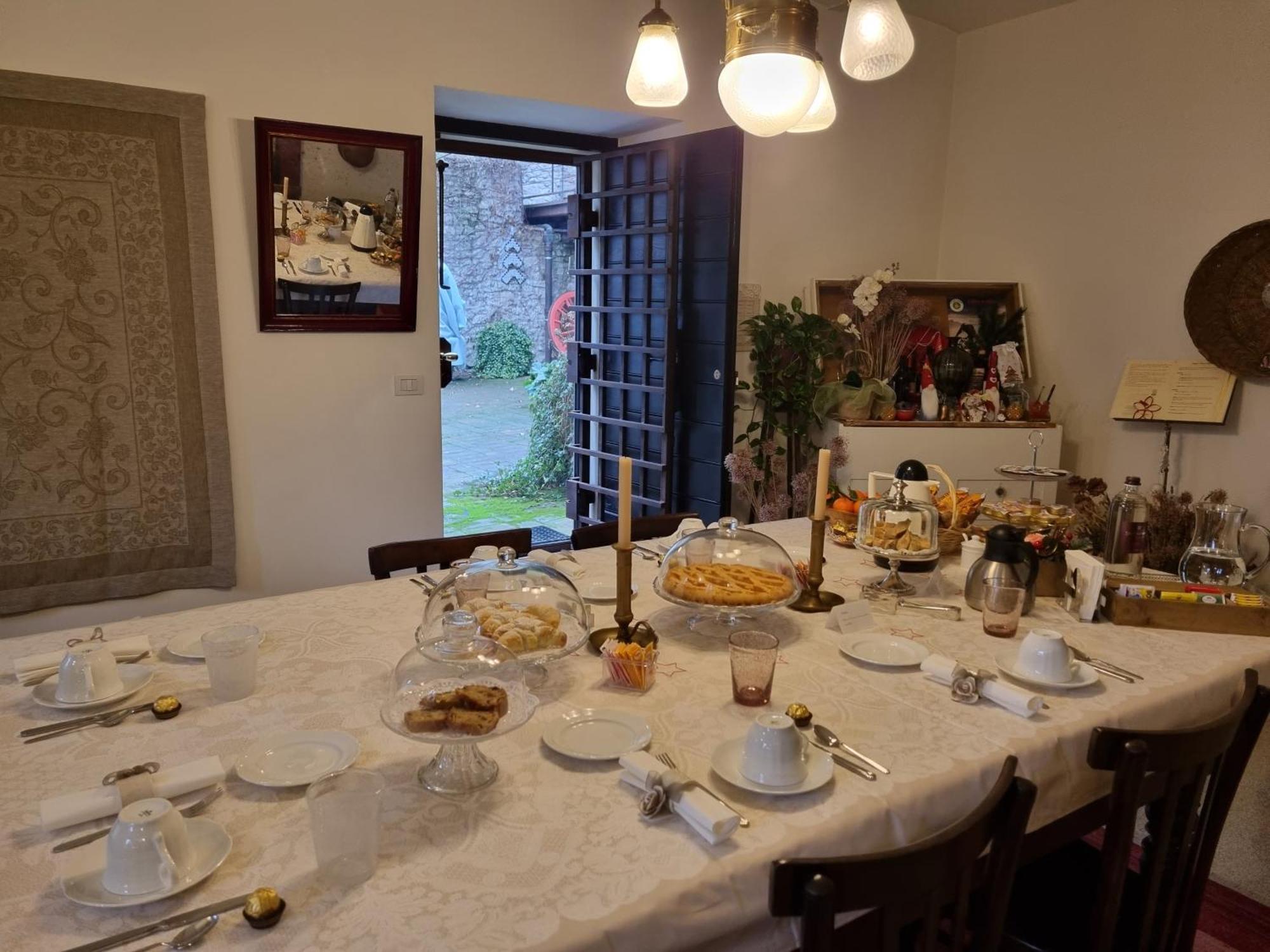 Гостевой дом Casa Zia Cianetta Residenza Di Campagna Capodacqua  Экстерьер фото